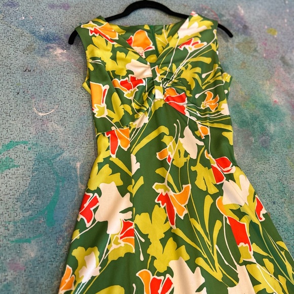 1970s Spring Green Floral - Picture 4 of 14